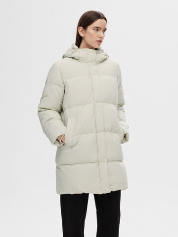 Manteau d’hiver SELECTED FEMME en beige : devant