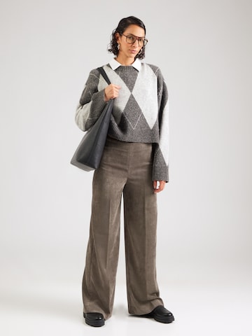 Wide leg Pantaloni con piega frontale 'BEFORE' di DRYKORN in grigio