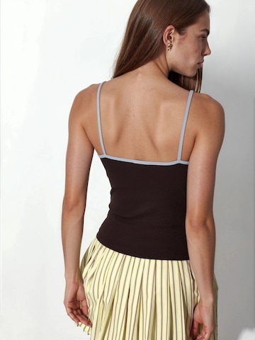 Busem Tanktops & Camis in Braun