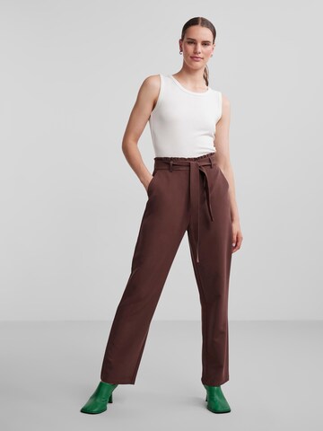 PIECES Regular Pants 'Bosella' in Brown