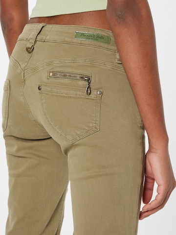 FREEMAN T. PORTER Slimfit Jeans 'Belixa' in Groen