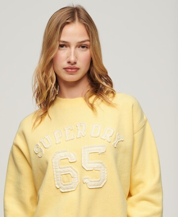 Sweat-shirt Superdry en jaune