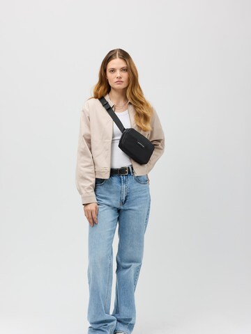 Kapten & Son Τσάντα ώμου 'Bergen Crossbody' σε μαύρο