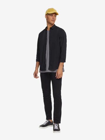 ESPRIT Slim fit Button Up Shirt in Black