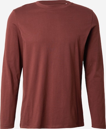 Tricou de la s.Oliver pe roșu: față