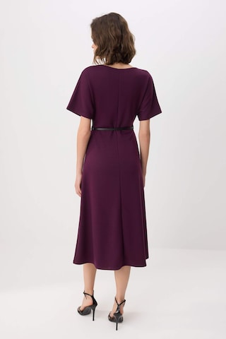 Trendyol Kleid in Lila