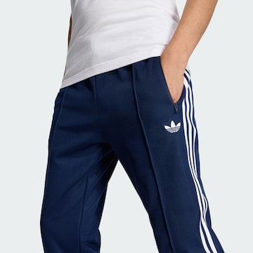 ADIDAS ORIGINALS Slimfit Hose 'Classic' in Blau