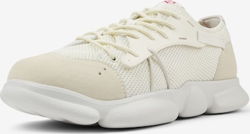 Sneaker bassa 'Karst' di CAMPER in bianco: frontale