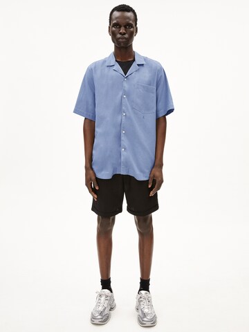 ARMEDANGELS Comfort Fit Hemd 'Lovaar Lino' in Blau