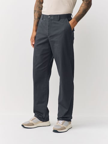 Next Обычный Брюки-чинос в Синий: спереди