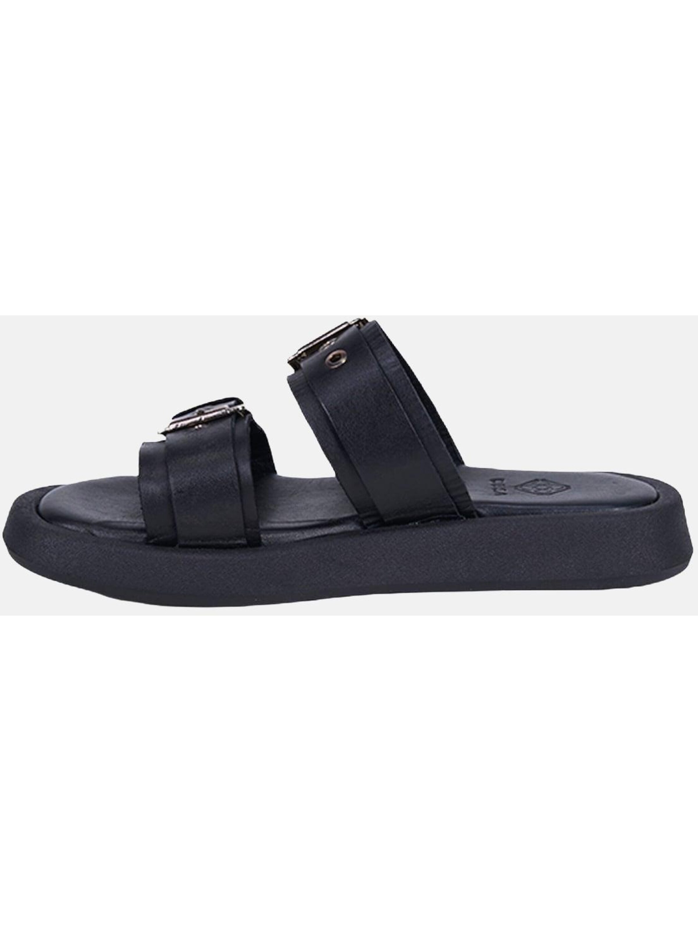 Desa Slippers in Black