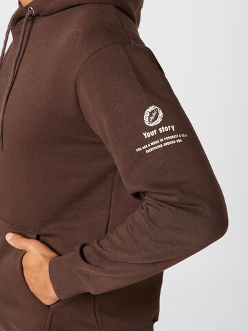 Redefined Rebel Sweatshirt 'Clay' in Brown