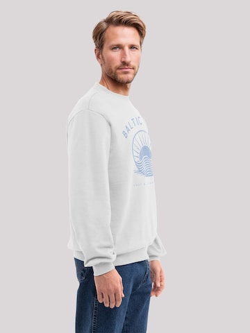 Sweat-shirt 'Baltic Sea Knut und Jan' F4NT4STIC en blanc