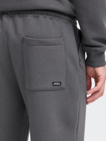 BLEND Regular Hose 'BHDOWNTON' in Grau