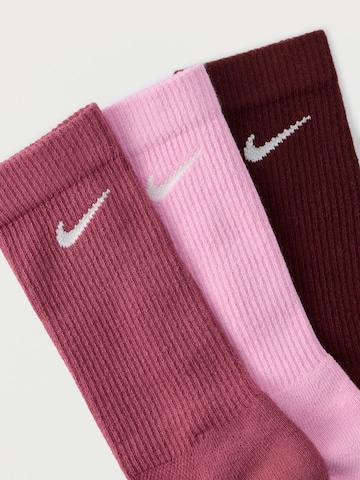 NIKE Urheilusukat värissä vaaleanpunainen