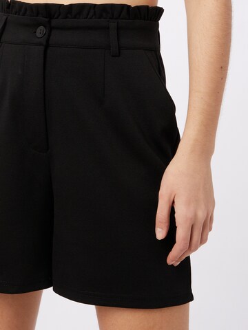 ICHI Regular Shorts in Schwarz