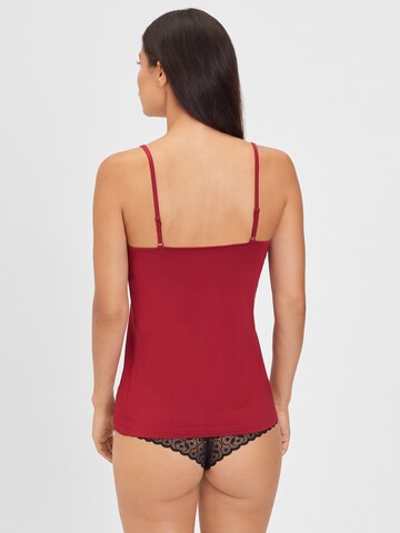 Chemise de nuit s.Oliver en rouge