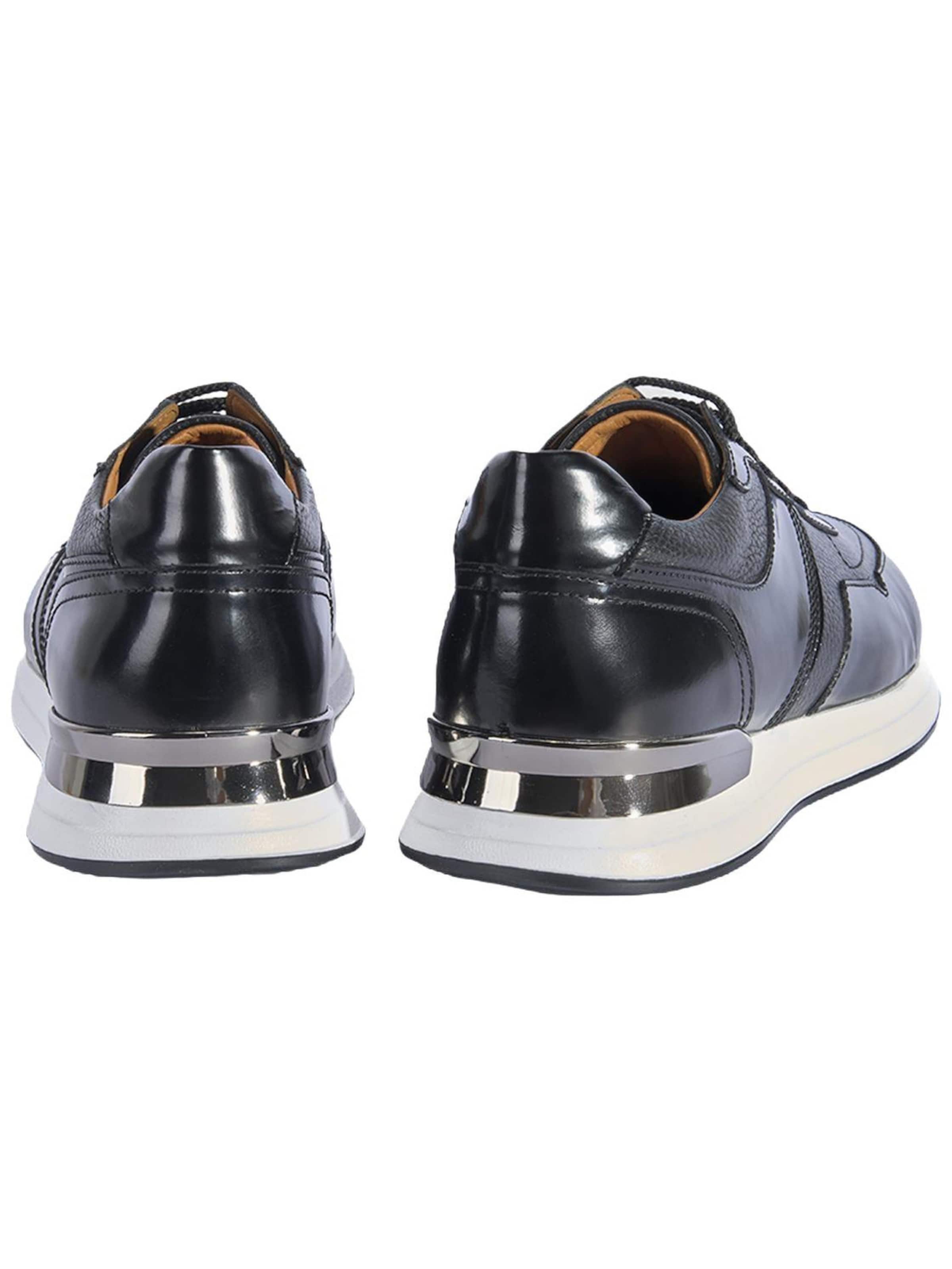 Desa Slip-Ons in Black