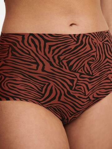 Chantelle Panty in Brown