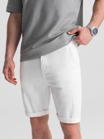 Ombre Regular Chino 'W243' in Wit