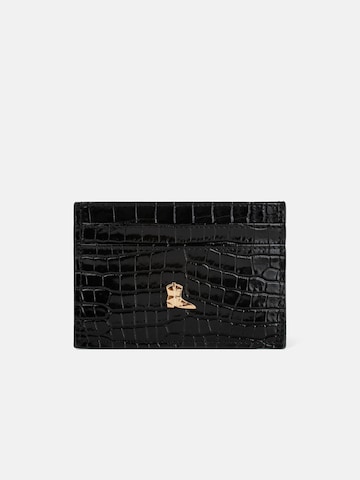 L37 HANDMADE SHOES Wallet in Black: front