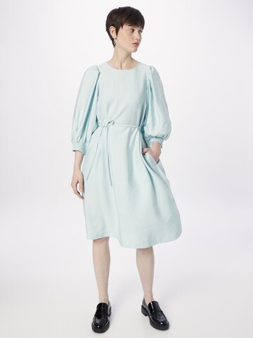 Robe 'Joanita' MSCH COPENHAGEN en bleu : devant