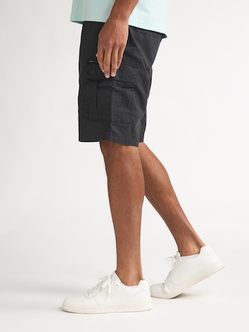 Petrol Industries Regular Cargo trousers in Black