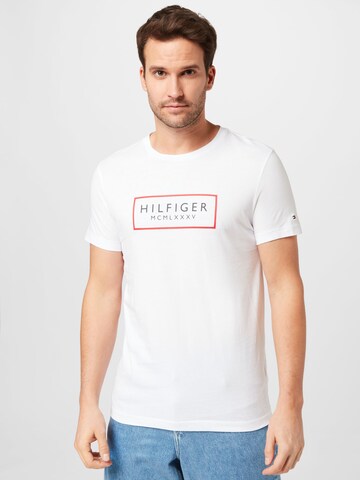 TOMMY HILFIGER T-Shirt 'Box Outline' in Weiß: predná strana