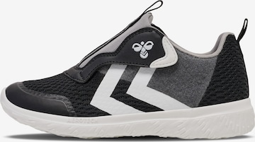 Chaussure de sport Hummel en noir : devant