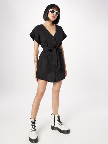 Tuta jumpsuit di Monki in nero