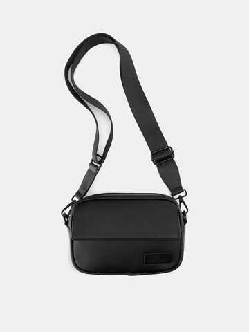 Borsa a tracolla di Pull&Bear in nero