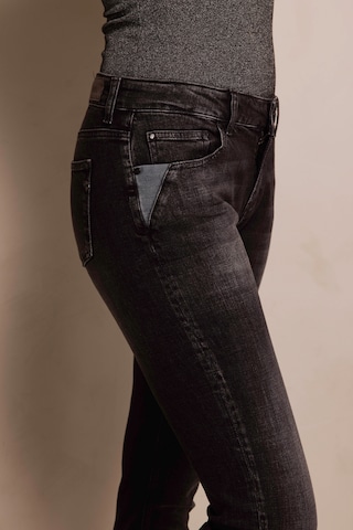 Zhrill Skinny Jeans in Black