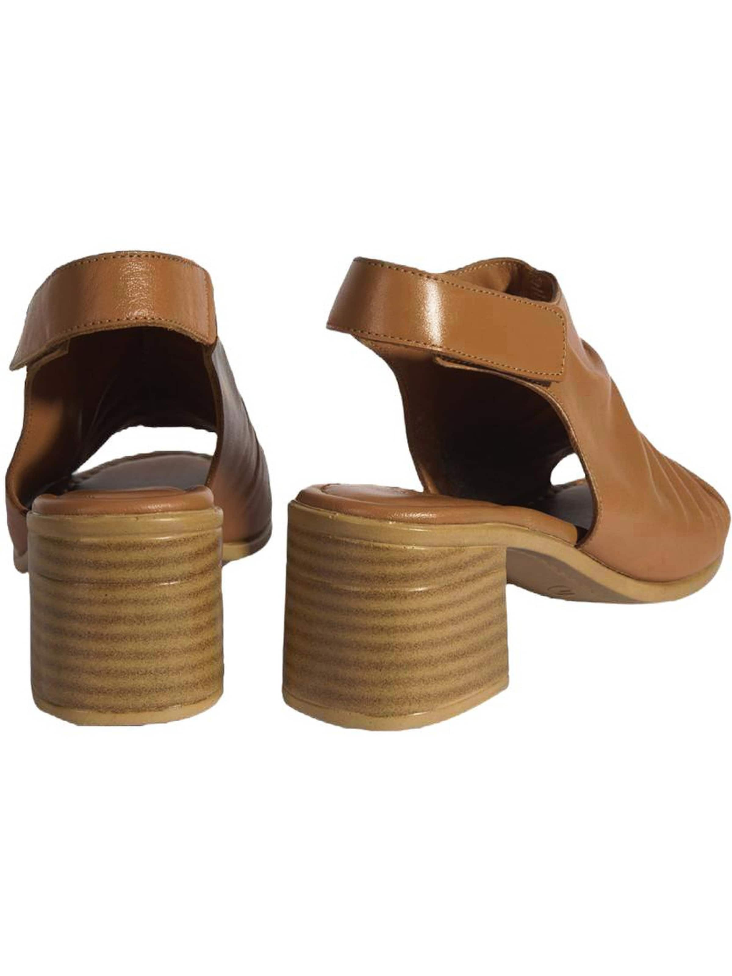 Desa T-Bar Sandals 'Sandalen' in Brown
