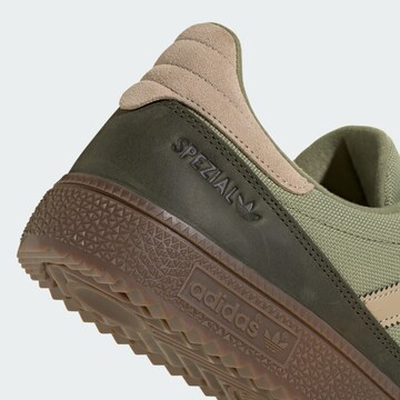 ADIDAS ORIGINALS - Zapatillas deportivas bajas 'Handball Spezial' en verde