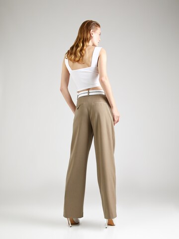 Regular Pantalon à pince 'Vandana' mbym en marron