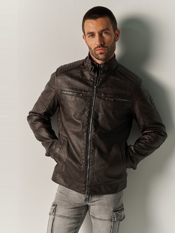 KOROSHI Jacke in Braun: Vorderseite