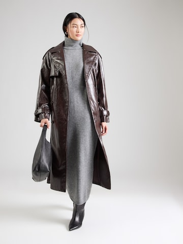 VILA Stickad klänning 'VIBREENA' i grå