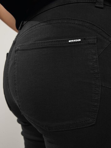 Next - Slimfit Calças de ganga em preto