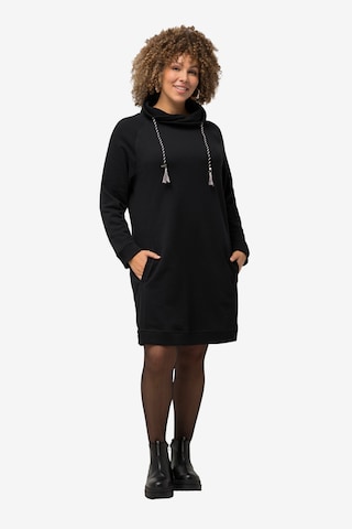 Robe Ulla Popken en noir : devant