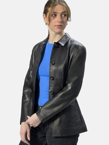 18N62 Between-season jacket in Black: front
