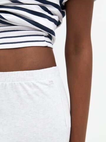Pull&Bear Szoknyák - szürke