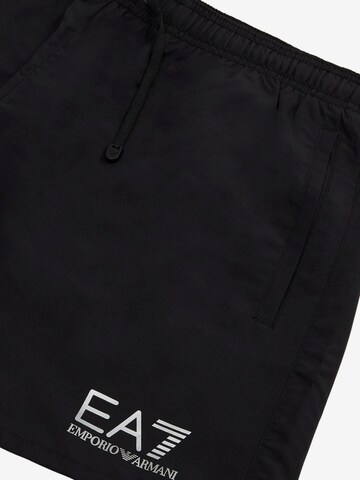 EA7 Emporio Armani Badeshorts in Schwarz