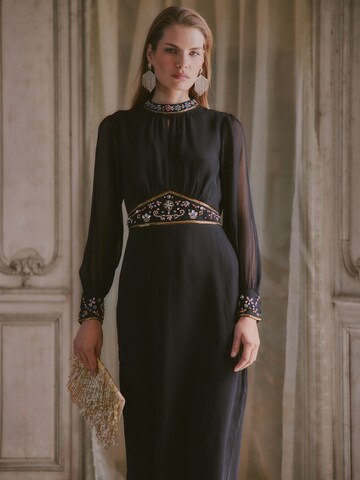 Robe love & roses en noir