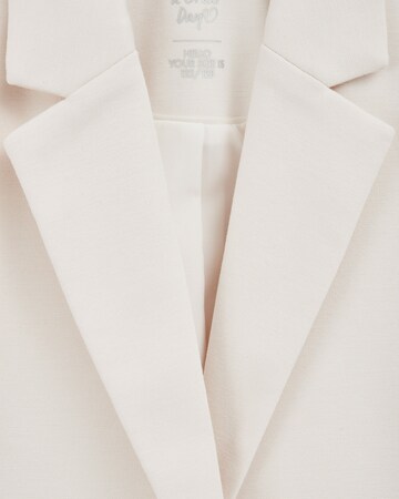 Blazer di WE Fashion in bianco