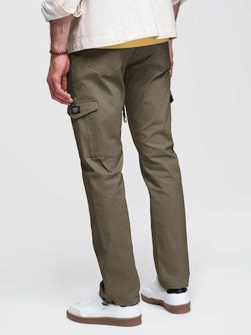Regular Pantalon cargo Ombre en vert
