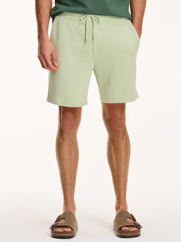 Regular Pantalon 'Steve' Shiwi en vert : devant