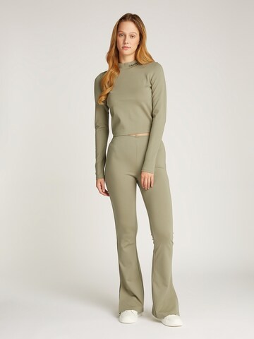 Maglietta 'MILANO' di Calvin Klein Jeans in grigio