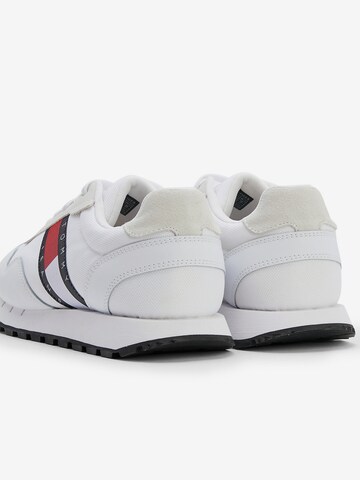 TOMMY HILFIGER Sneakers in White