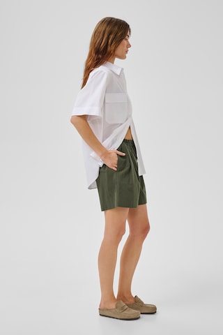 My Essential Wardrobe - Regular Calças em verde