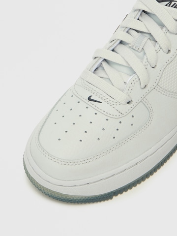 Nike Sportswear Sportcipő 'Air Force 1' - szürke